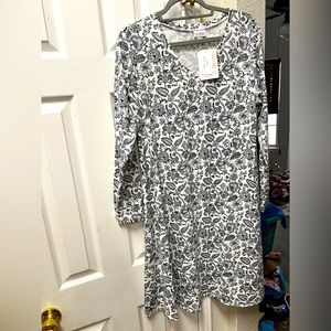 Emily dress Sz Lg NWT